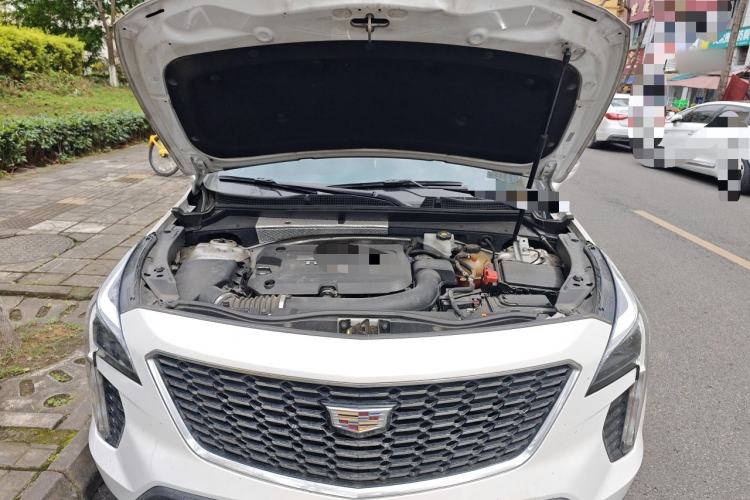 Used Cadillac XT4 2020 Revised Version 28T Two-Wheel Drive Tech Edition Engine Bay