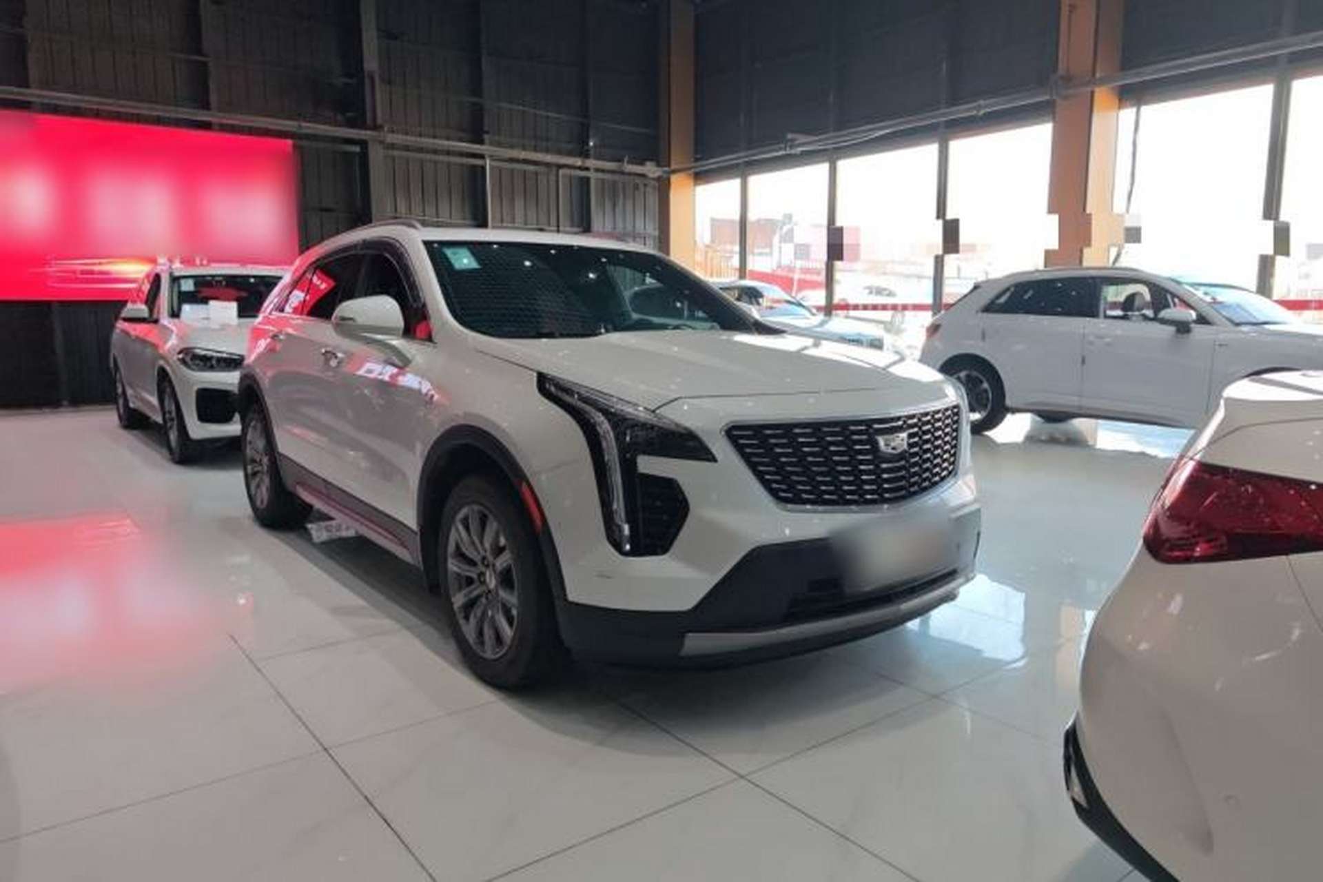 Used Cadillac XT4 2020 Revised Version 28T Two-Wheel Drive Luxury Edition Exterior 2