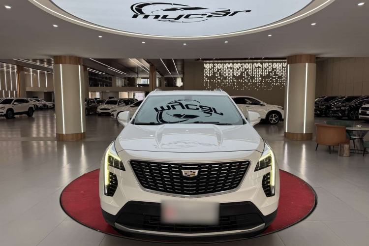 Used Cadillac XT4 2020 28T Two-Wheel-Drive Leading Version Exterior 2