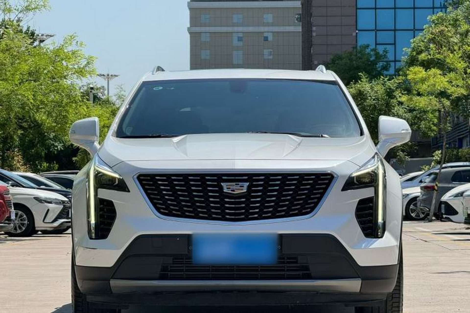 Used Cadillac XT4 2020 Revised Version 28T Two-Wheel Drive Leading Edition Exterior 4