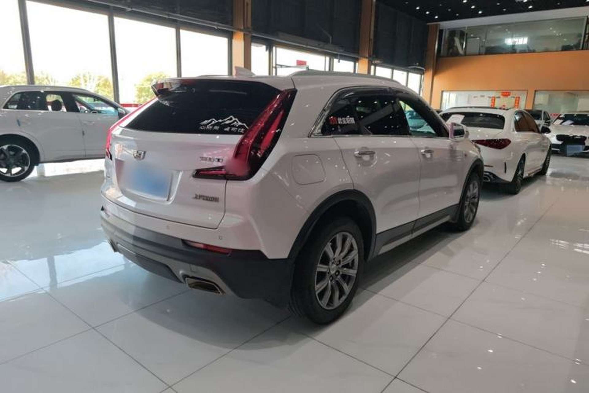 Used Cadillac XT4 2020 Revised Version 28T Two-Wheel Drive Luxury Edition Exterior 4