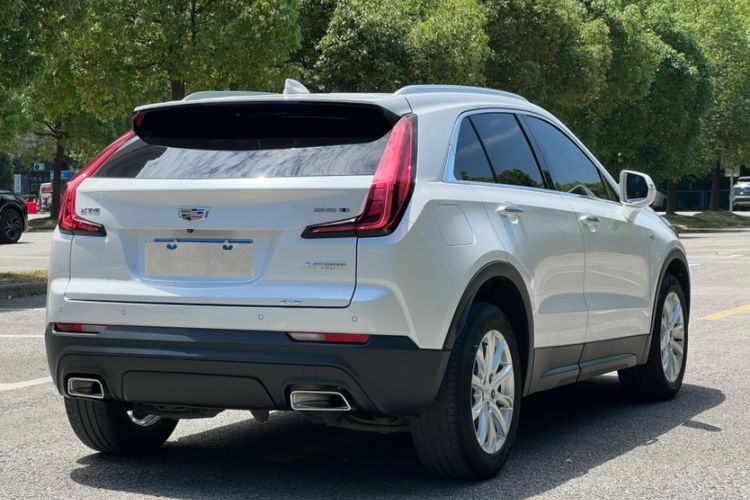 Used Cadillac XT4 2020 Revised Version 28T Two-Wheel Drive Tech Edition Exterior 5