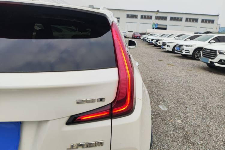 Used Cadillac XT4 2020 Revised Version 28T Two-Wheel Drive Tech Edition Exterior 6