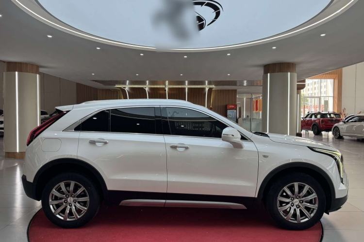 Used Cadillac XT4 2020 28T Two-Wheel-Drive Leading Version Exterior 6