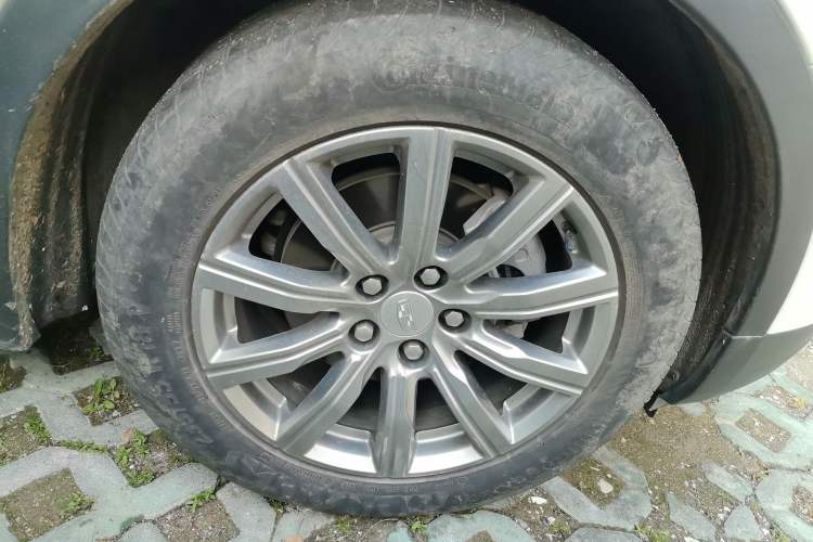 Used Cadillac XT4 2020 28T Two-Wheel-Drive Leading Version Exterior 7