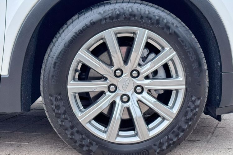 Used Cadillac XT4 2020 28T Two-Wheel-Drive Leading Version Exterior 7