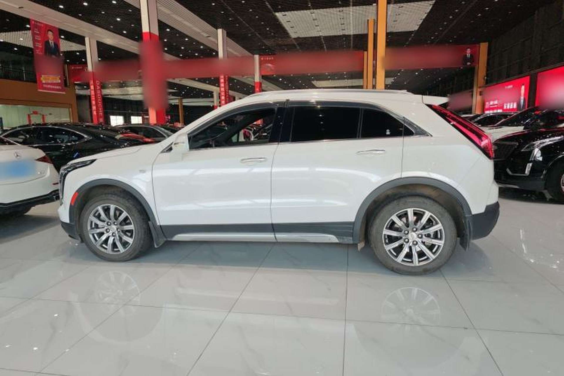 Used Cadillac XT4 2020 Revised Version 28T Two-Wheel Drive Luxury Edition Exterior 7