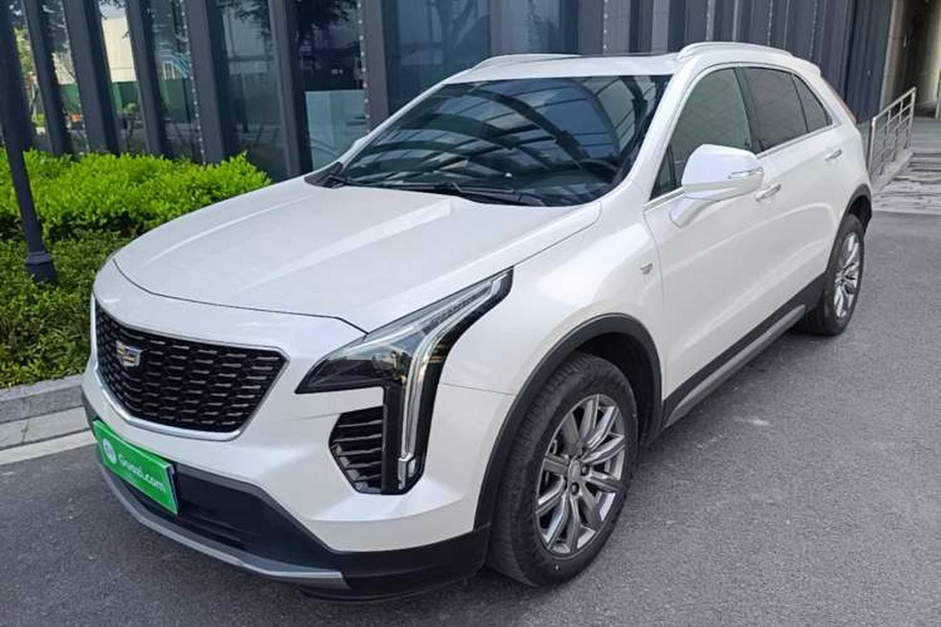 Used Cadillac XT4 2020 28T Two-Wheel-Drive Leading Version Front Left 45 Deg