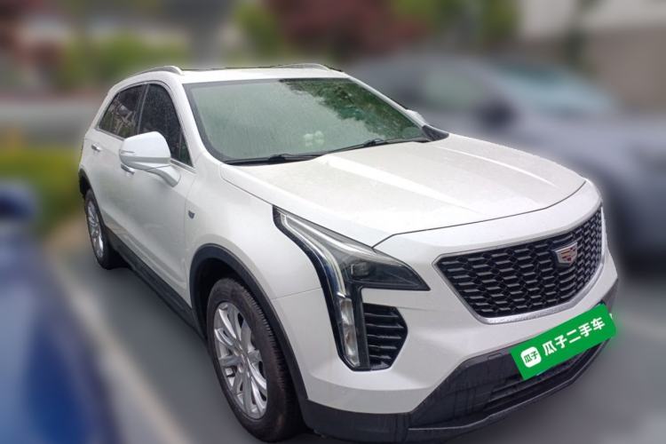 Used Cadillac XT4 2020 Revised Version 28T Two-Wheel Drive Tech Edition Front Right 45 Deg