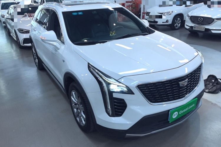 Used Cadillac XT4 2020 Revised Version 28T Two-Wheel Drive Leading Edition Front Right 45 Deg