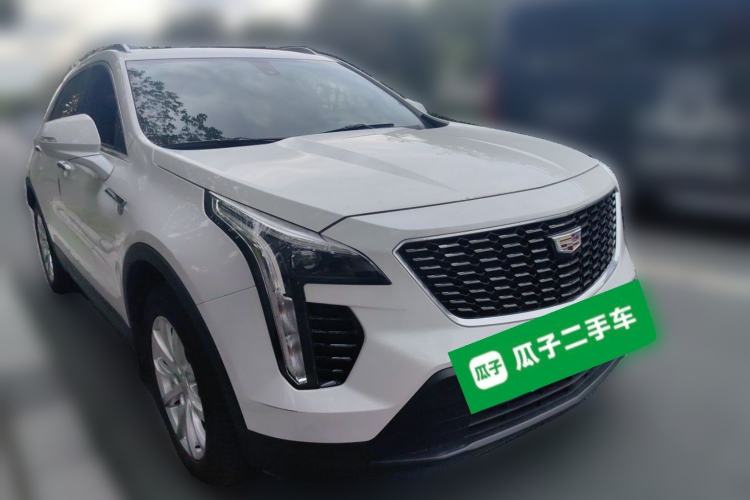 Used Cadillac XT4 2020 28T Two-Wheel Drive Tech Version Front Right 45 Deg