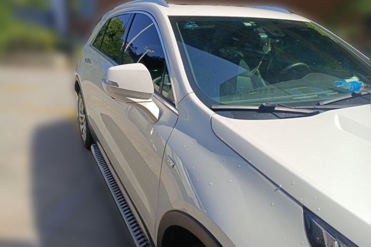 Used Cadillac XT4 2020 Revised Version 28T Two-Wheel Drive Leading Edition Front Right 45 Deg