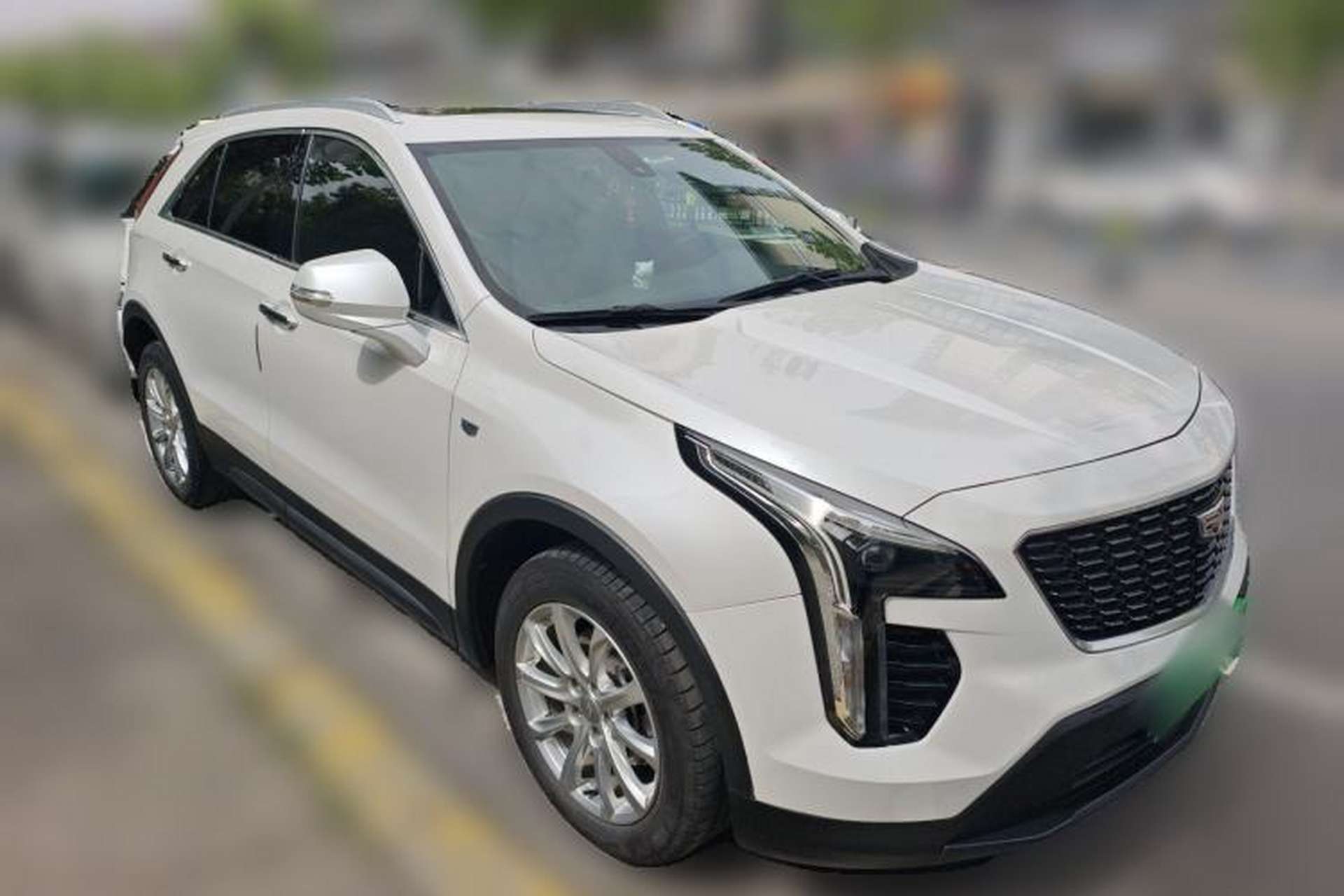Used Cadillac XT4 2020 Revised Version 28T Two-Wheel Drive Tech Edition Front Right 45 Deg