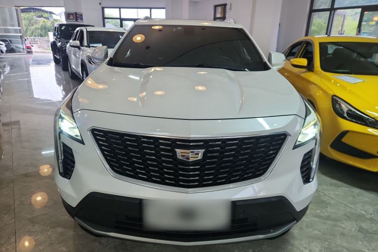 Used Cadillac XT4 2020 28T Two-Wheel-Drive Leading Version Front