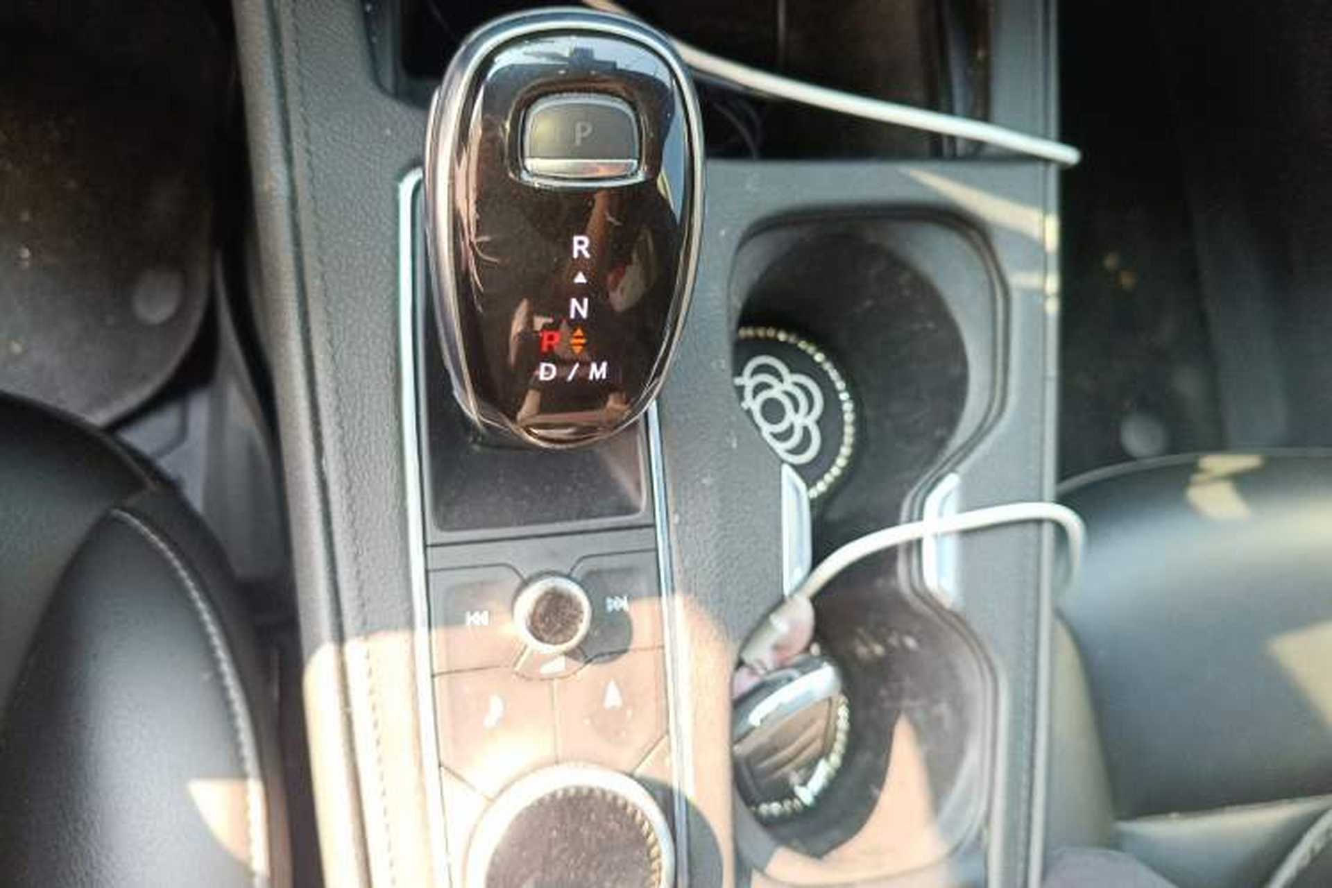 Used Cadillac XT4 2020 28T Two-Wheel-Drive Leading Version Gear Lever
