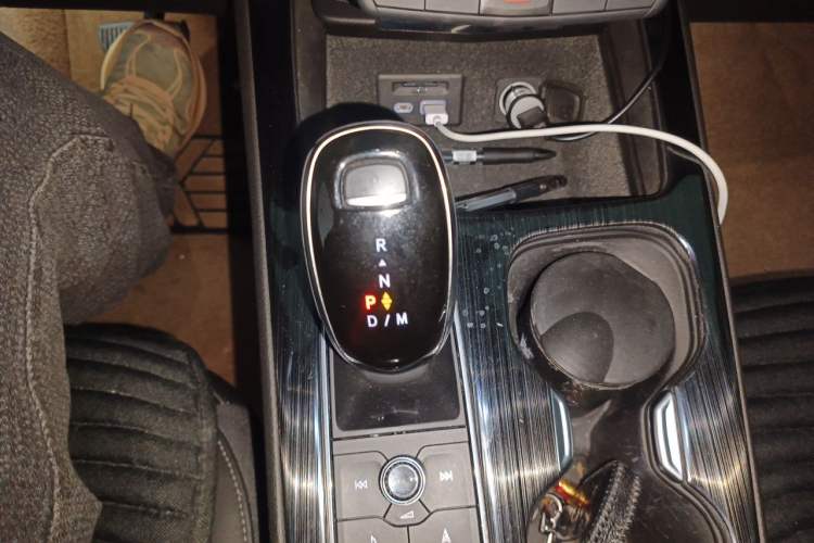 Used Cadillac XT4 2020 28T Four-Wheel Drive Leading Edition Gear Lever