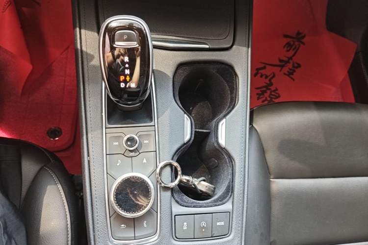Used Cadillac XT4 2020 28T Two-Wheel-Drive Leading Version Gear Lever