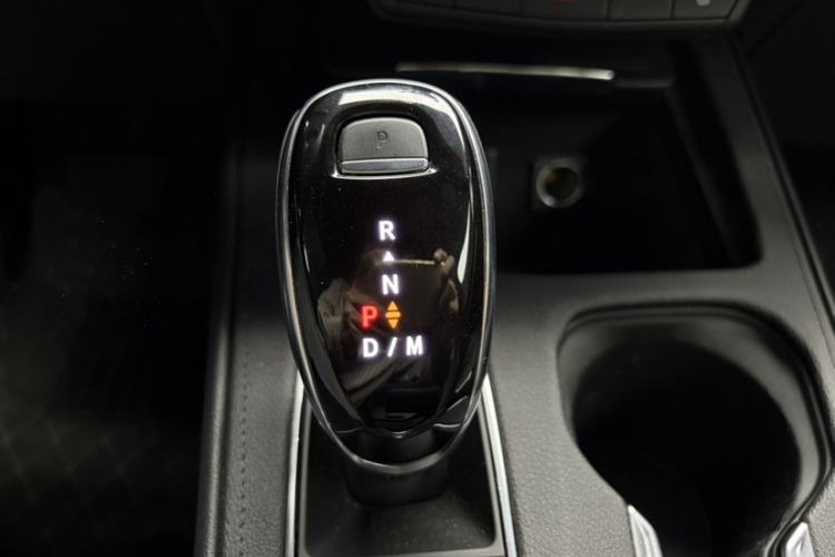 Used Cadillac XT4 2020 28T Two-Wheel-Drive Leading Version Gear Lever