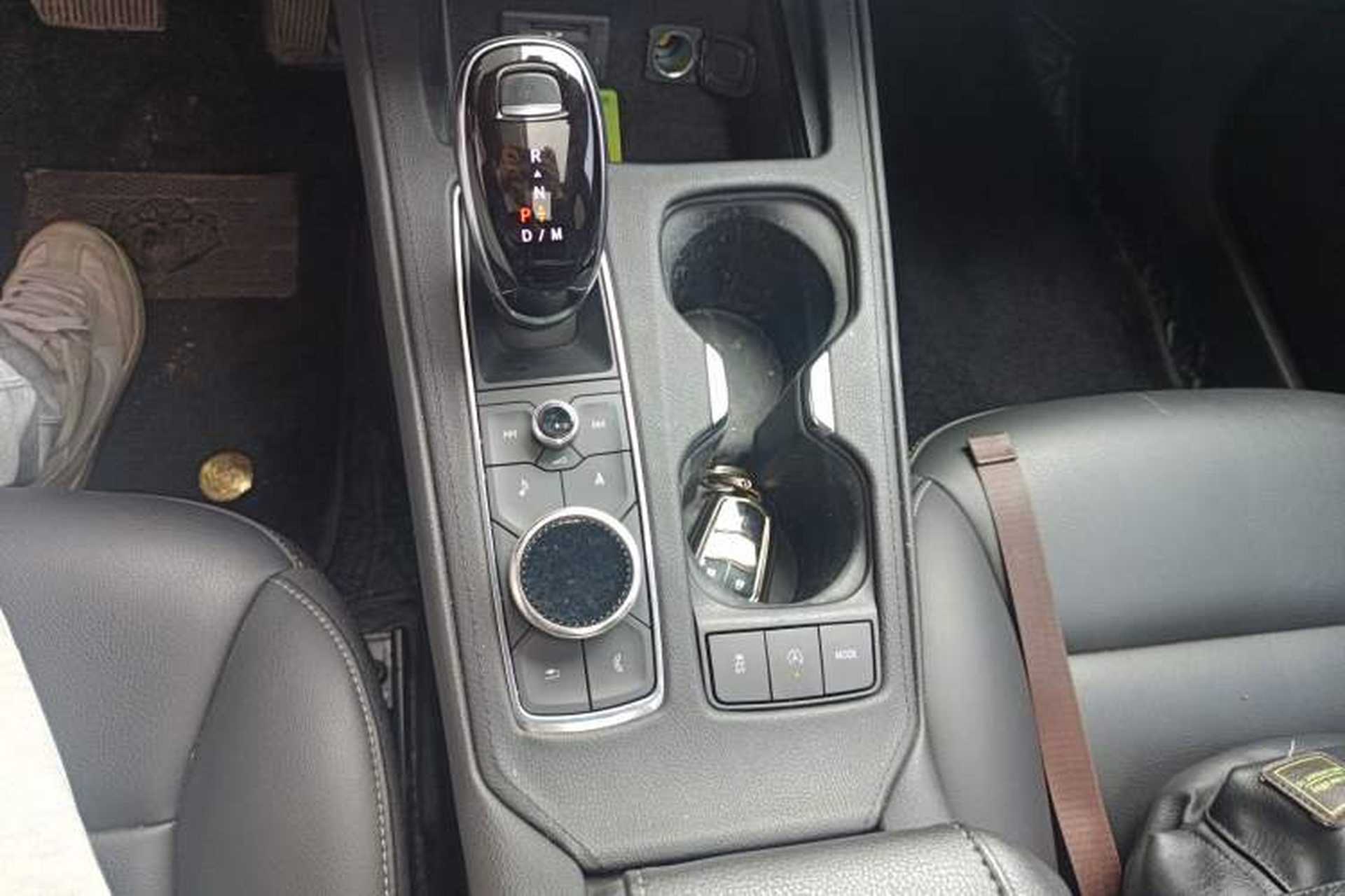 Used Cadillac XT4 2020 Revised Version 28T Two-Wheel Drive Leading Edition Gear Lever