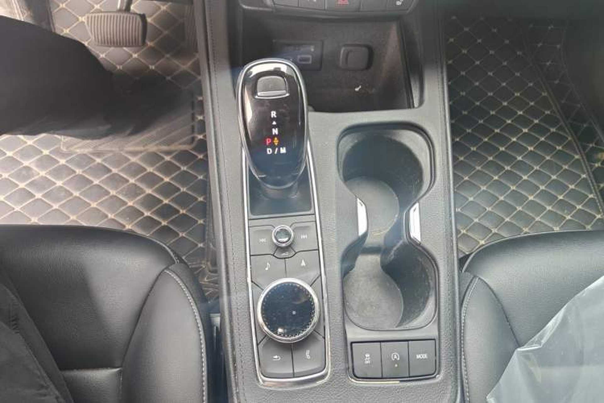 Used Cadillac XT4 2020 28T Two-Wheel-Drive Leading Version Gear Lever