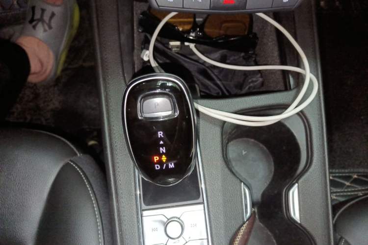 Used Cadillac XT4 2020 Revised Version 28T Two-Wheel Drive Leading Edition Gear Lever