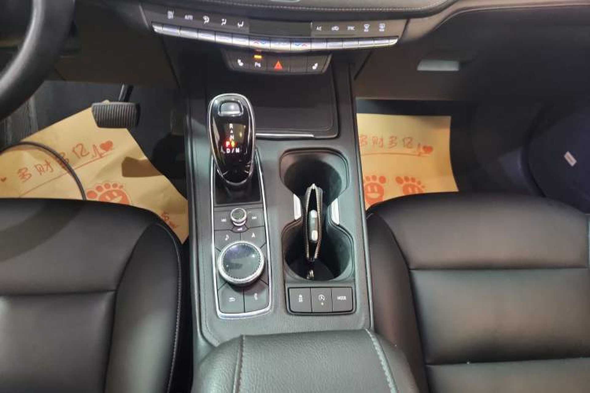 Used Cadillac XT4 2020 28T Two-Wheel-Drive Leading Version Gear Lever