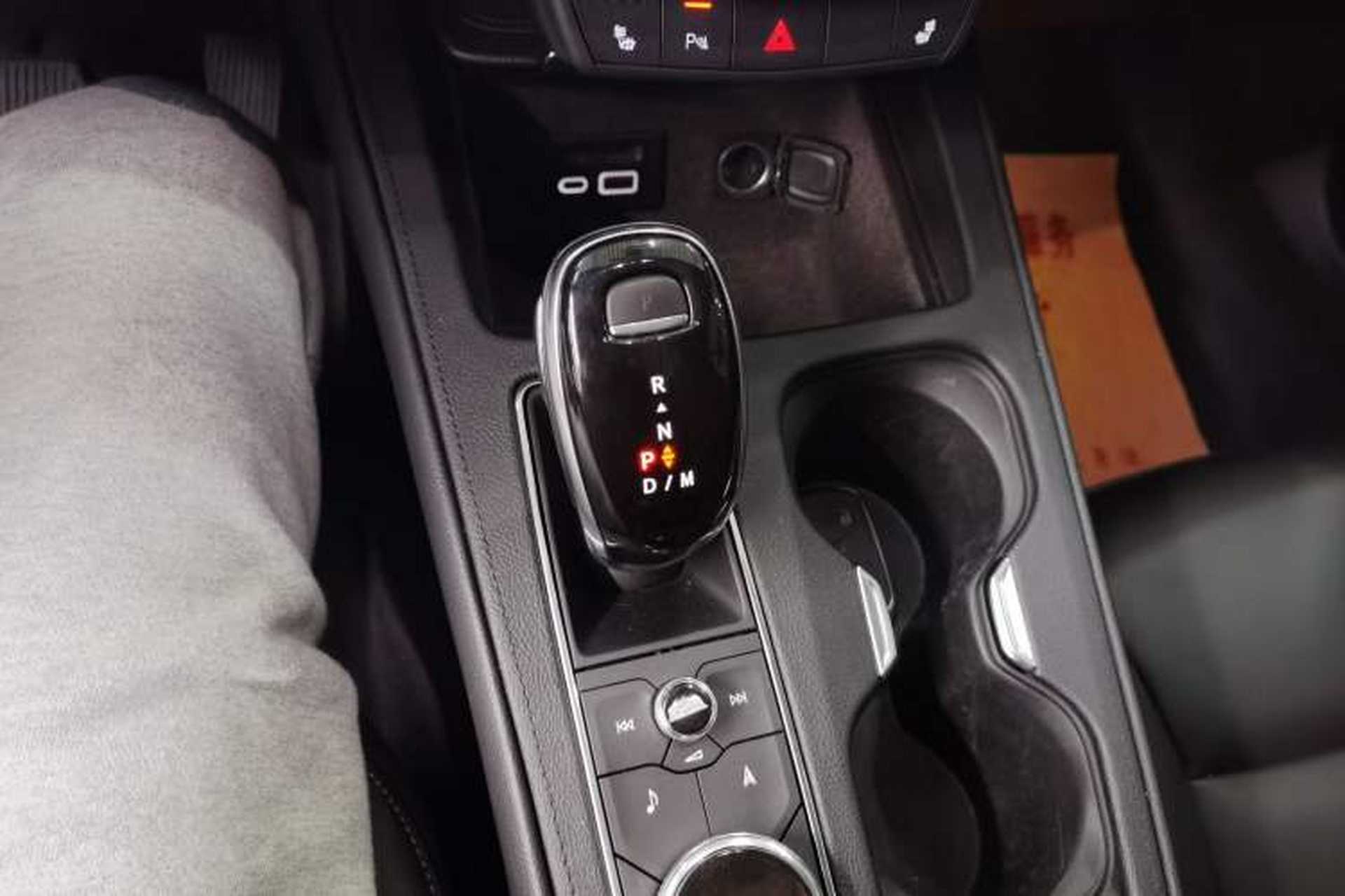 Used Cadillac XT4 2020 28T Two-Wheel-Drive Leading Version Gear Lever