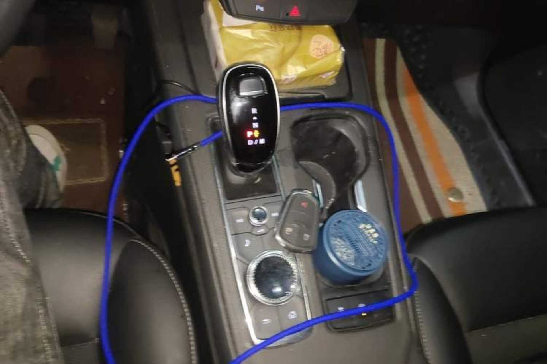 Used Cadillac XT4 2020 Revised Version 28T Two-Wheel Drive Tech Edition Gear Lever