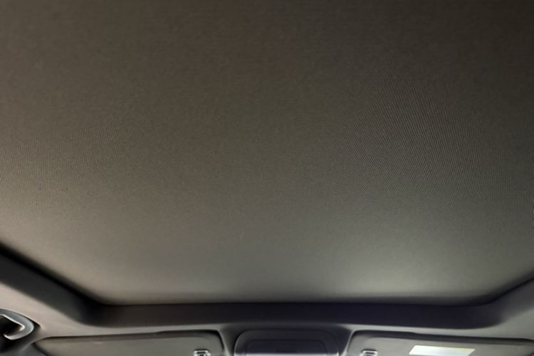 Used Cadillac XT4 2020 28T Two-Wheel-Drive Leading Version Headliner