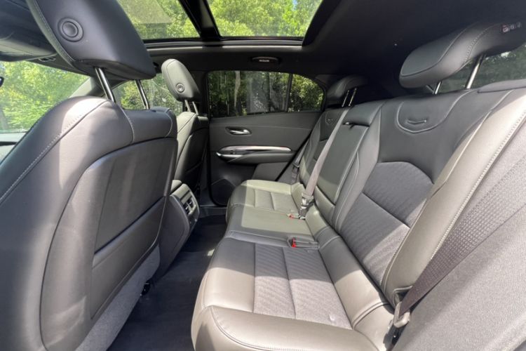 Used Cadillac XT4 2020 Revised Version 28T Two-Wheel Drive Tech Edition Interior 6
