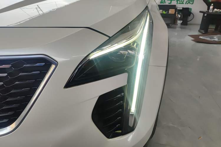 Used Cadillac XT4 2020 Revised Version 28T Two-Wheel Drive Leading Edition Left Front Headlight