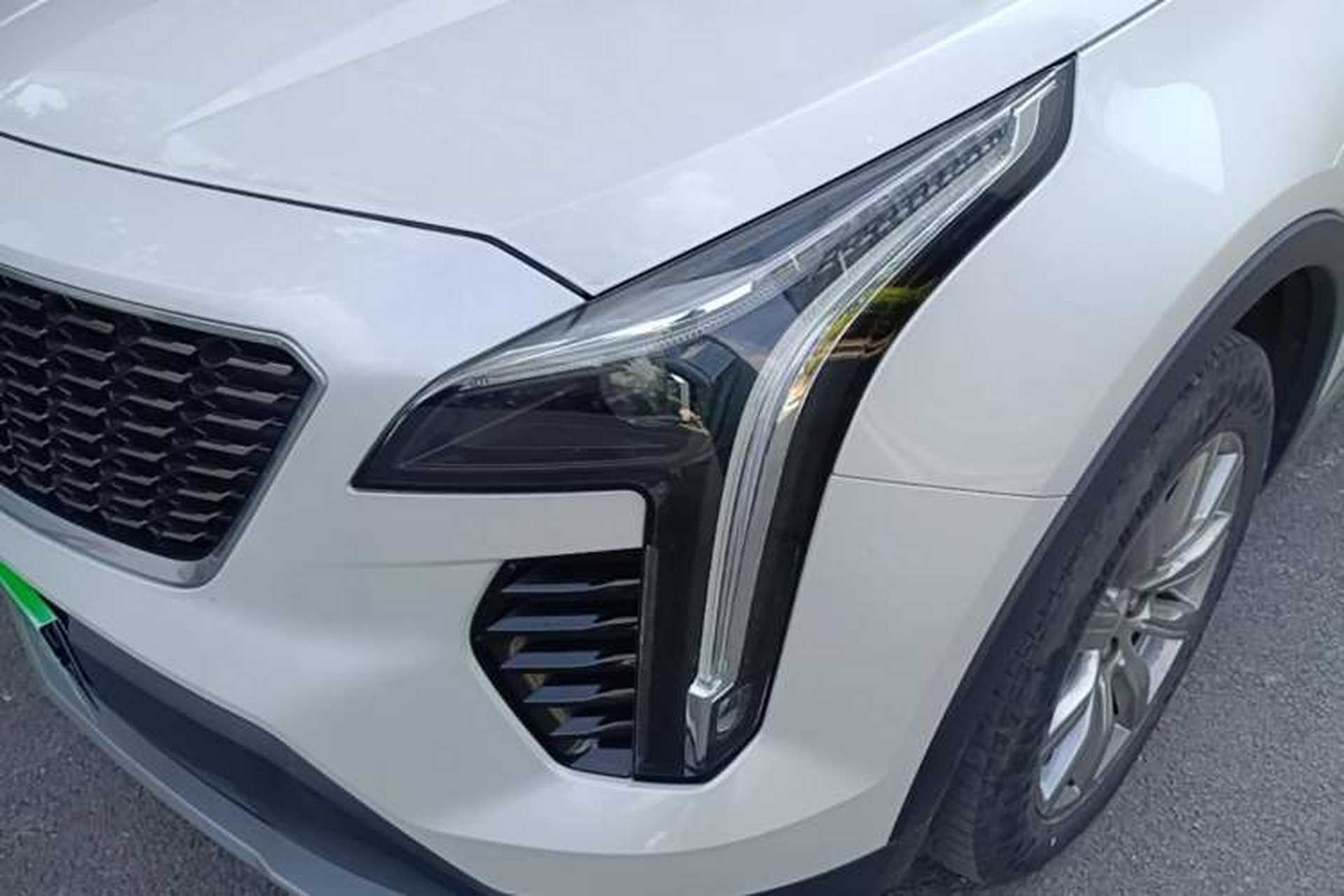 Used Cadillac XT4 2020 28T Two-Wheel-Drive Leading Version Left Front Headlight