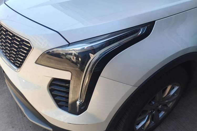 Used Cadillac XT4 2020 Revised Version 28T Two-Wheel Drive Luxury Edition Left Front Headlight