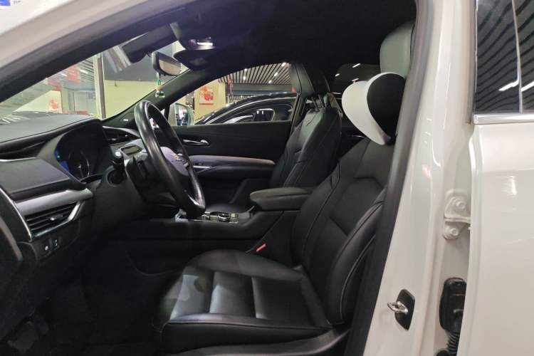 Used Cadillac XT4 2020 28T Two-Wheel-Drive Leading Version Left Front Seat