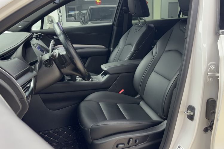 Used Cadillac XT4 2020 28T Two-Wheel-Drive Leading Version Left Front Seat