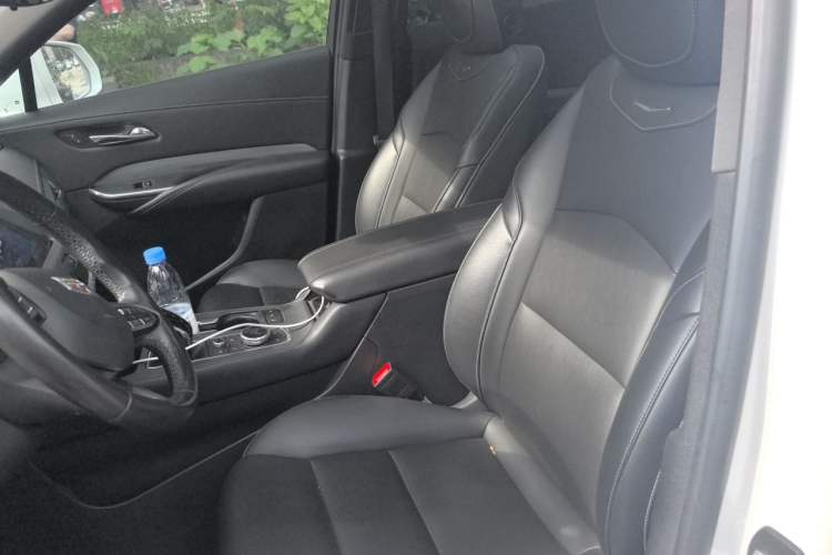 Used Cadillac XT4 2020 28T Two-Wheel-Drive Leading Version Left Front Seat