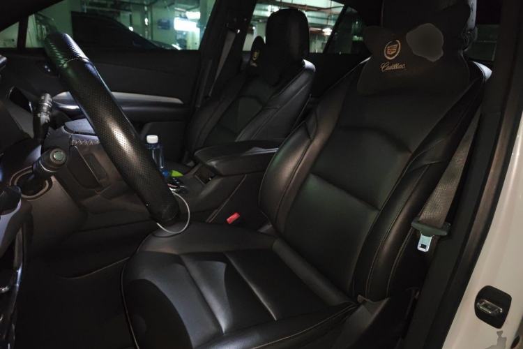 Used Cadillac XT4 2020 28T Four-Wheel Drive Leading Edition Left Front Seat
