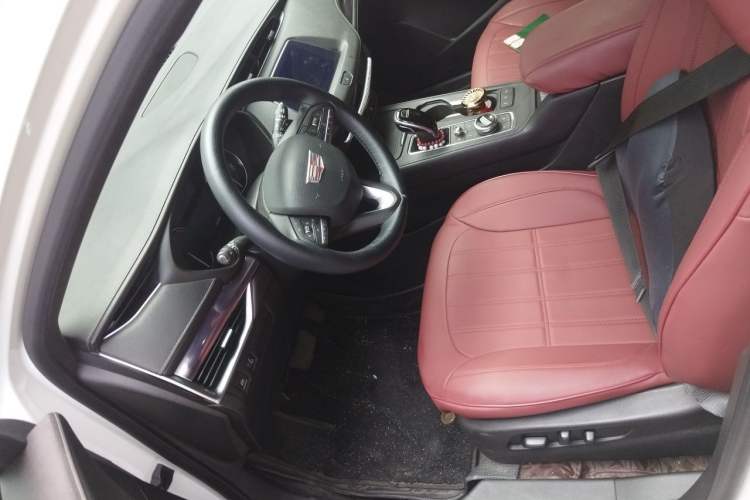 Used Cadillac XT4 2020 28T Two-Wheel Drive Tech Version Left Front Seat