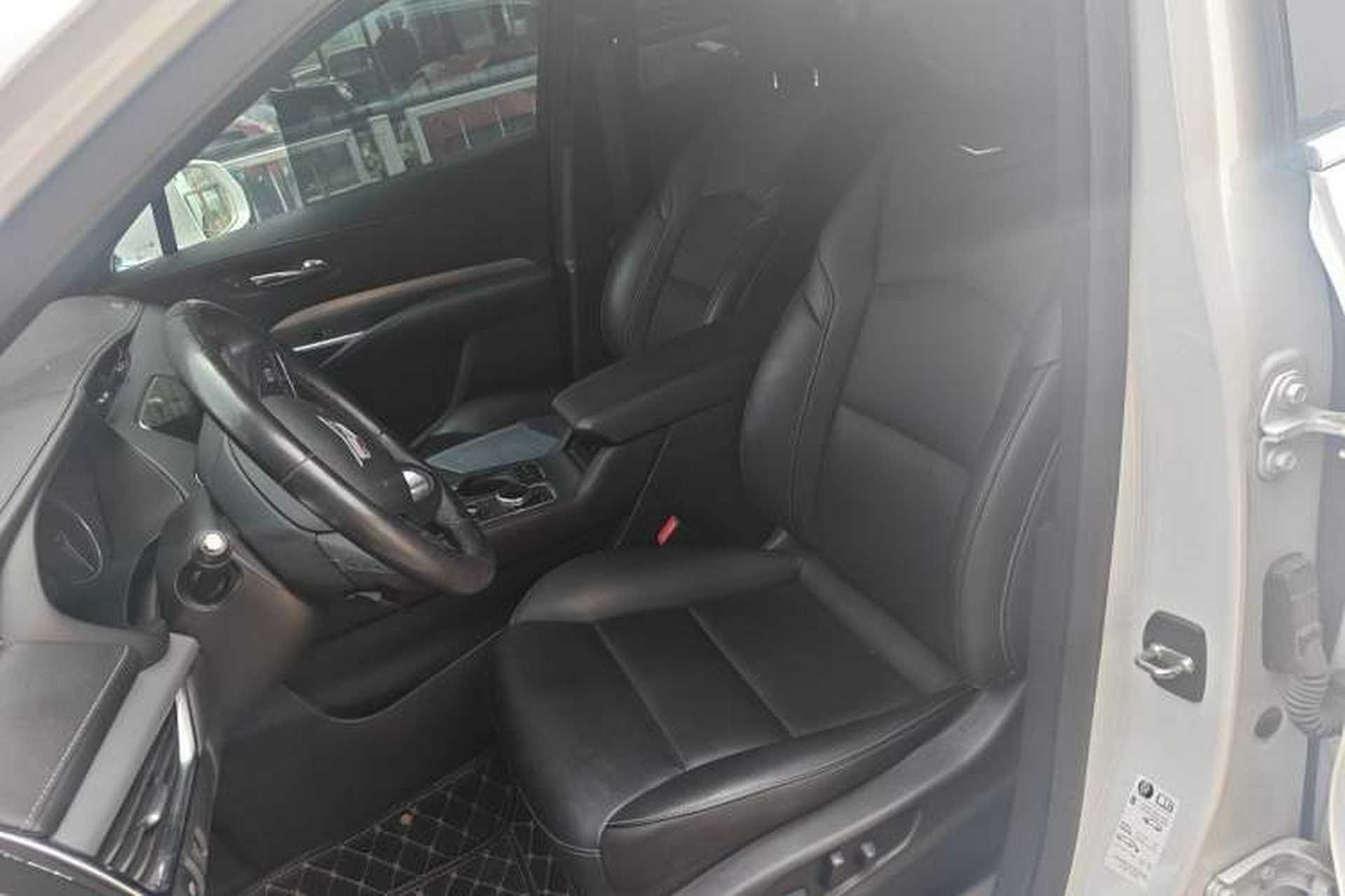 Used Cadillac XT4 2020 28T Two-Wheel-Drive Leading Version Left Front Seat