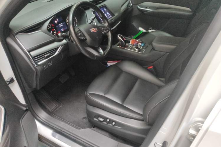 Used Cadillac XT4 2020 28T Two-Wheel-Drive Leading Version Left Front Seat