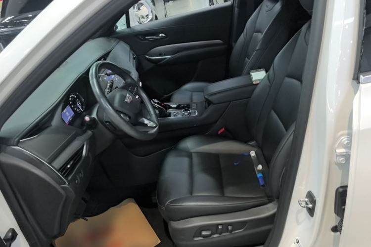 Used Cadillac XT4 2020 Revised Version 28T Two-Wheel Drive Leading Edition Left Front Seat