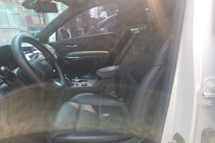 Used Cadillac XT4 2020 Revised Version 28T Two-Wheel Drive Luxury Edition Left Front Seat