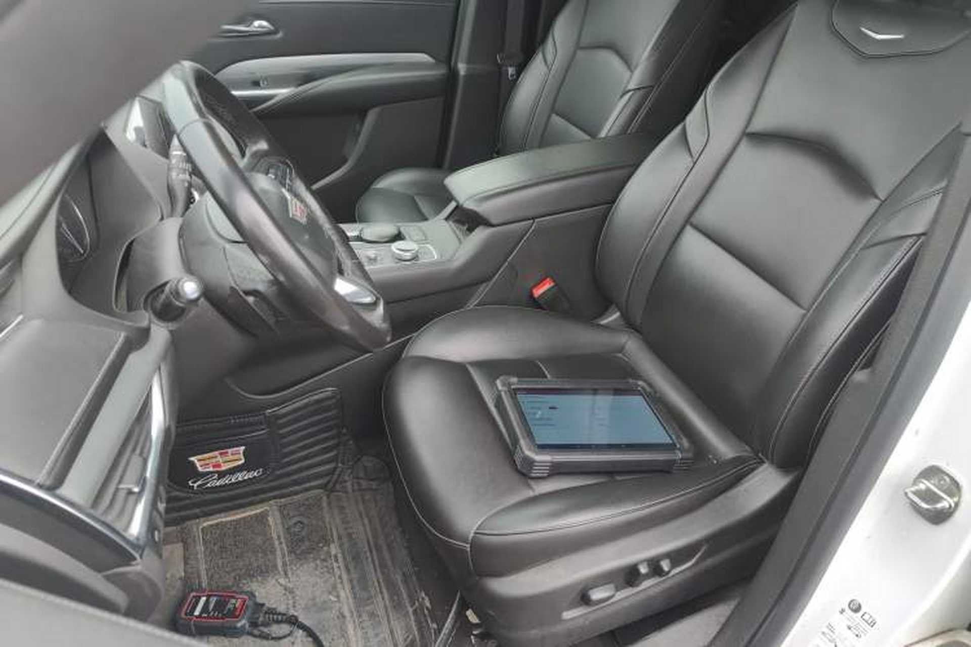 Used Cadillac XT4 2020 28T Two-Wheel-Drive Leading Version Left Front Seat