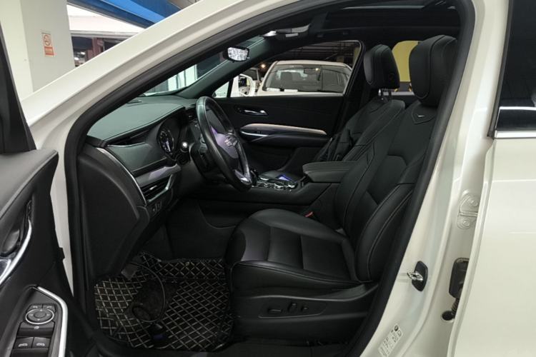 Used Cadillac XT4 2020 Revised Version 28T Two-Wheel Drive Luxury Edition Left Front Seat