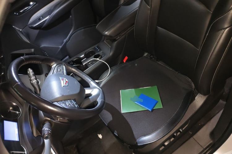 Used Cadillac XT4 2020 28T Two-Wheel-Drive Leading Version Left Front Seat