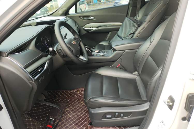 Used Cadillac XT4 2020 28T Two-Wheel-Drive Leading Version Left Front Seat