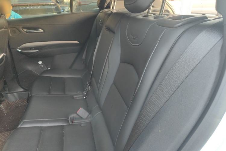 Used Cadillac XT4 2020 Revised Version 28T Two-Wheel Drive Leading Edition Left Rear Seat
