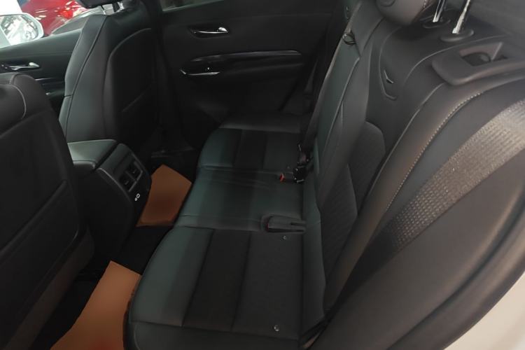 Used Cadillac XT4 2020 Revised Version 28T Two-Wheel Drive Tech Edition Left Rear Seat