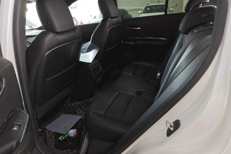 Used Cadillac XT4 2020 Revised Version 28T Two-Wheel Drive Tech Edition Left Rear Seat