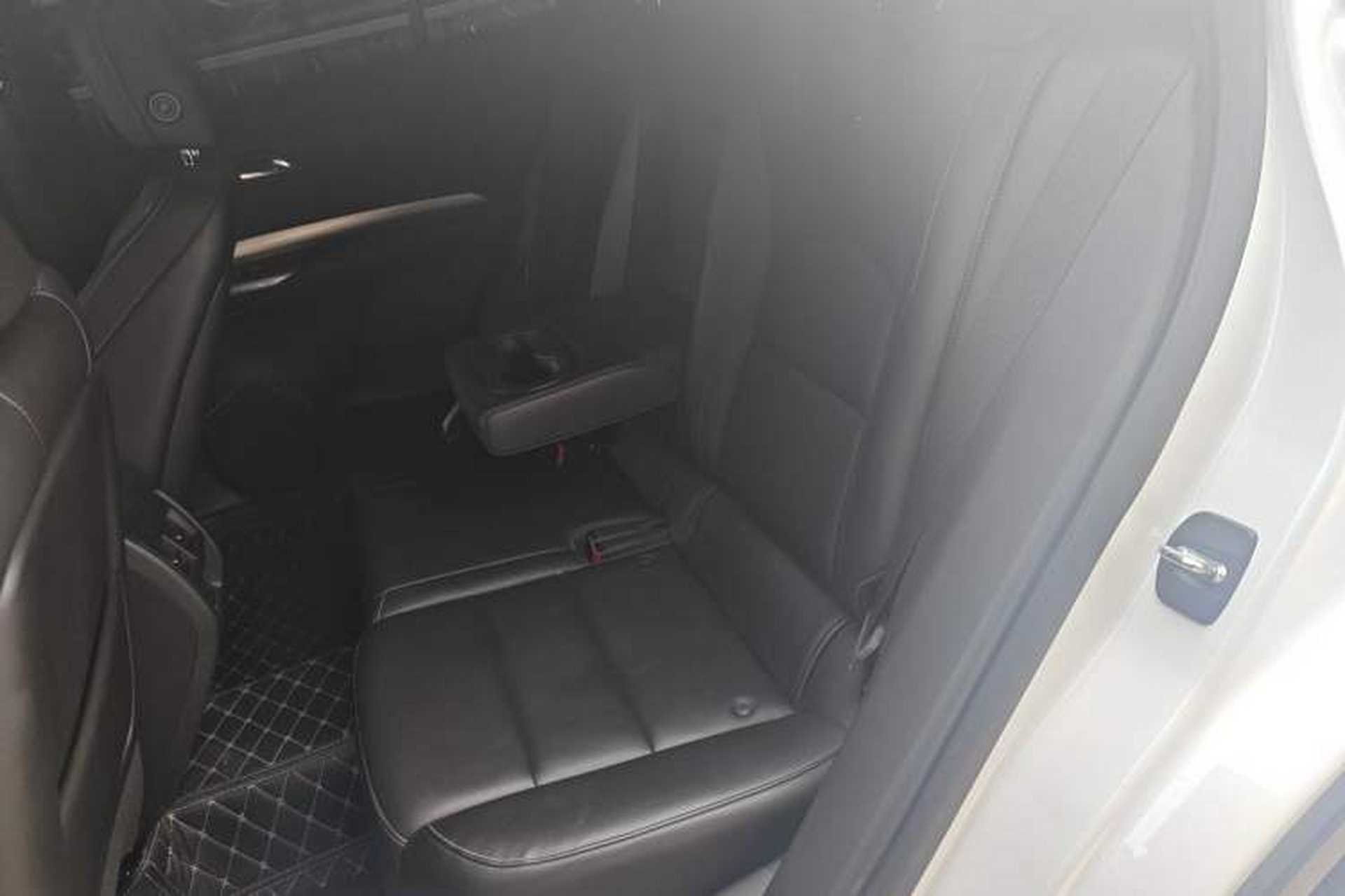 Used Cadillac XT4 2020 28T Two-Wheel-Drive Leading Version Left Rear Seat